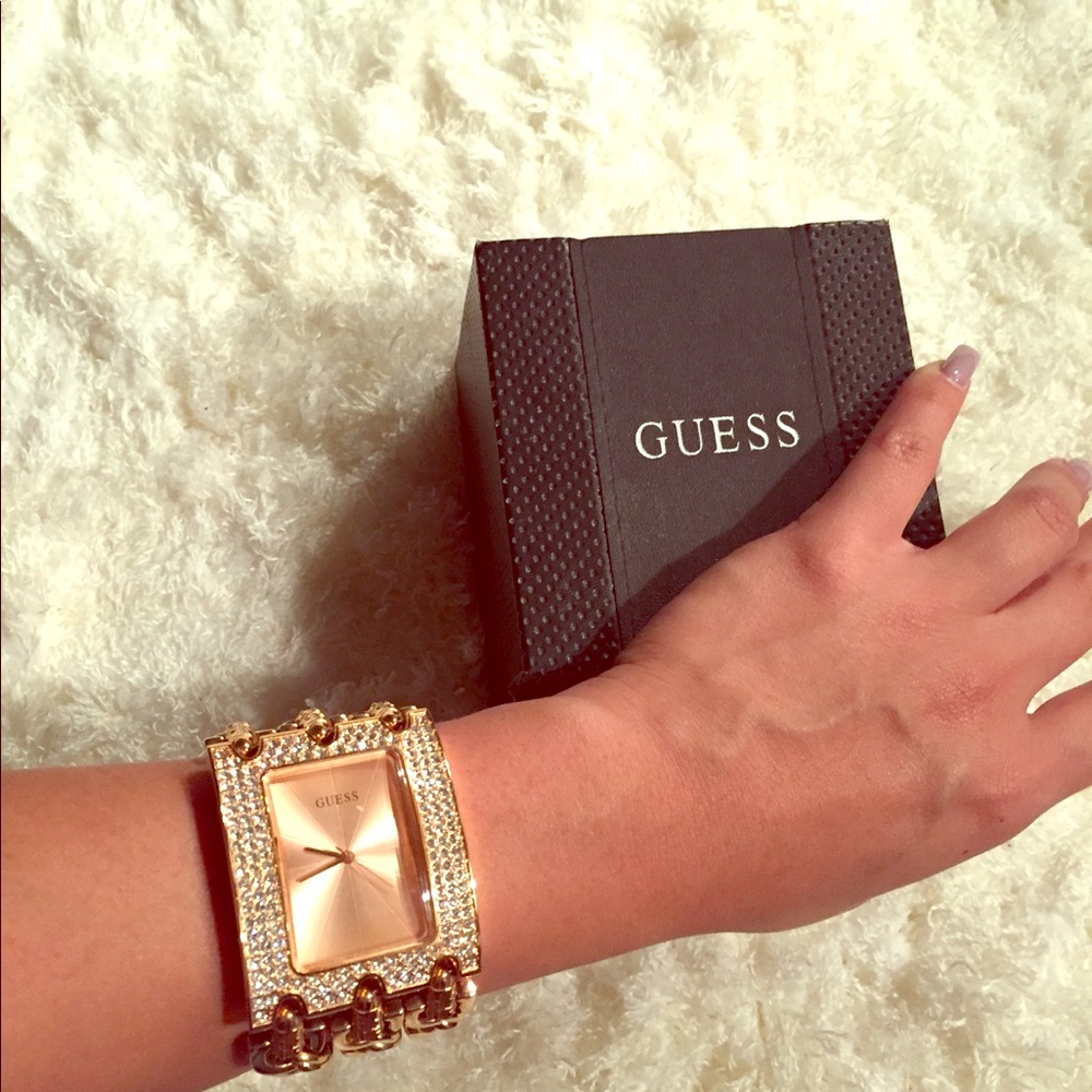 GUESS Watch